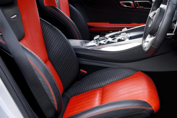 Car Black/Red Leather